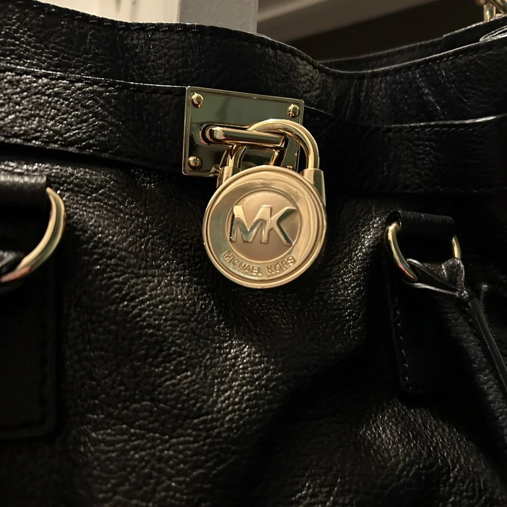 Michael Kors Hamilton , soft black leather.